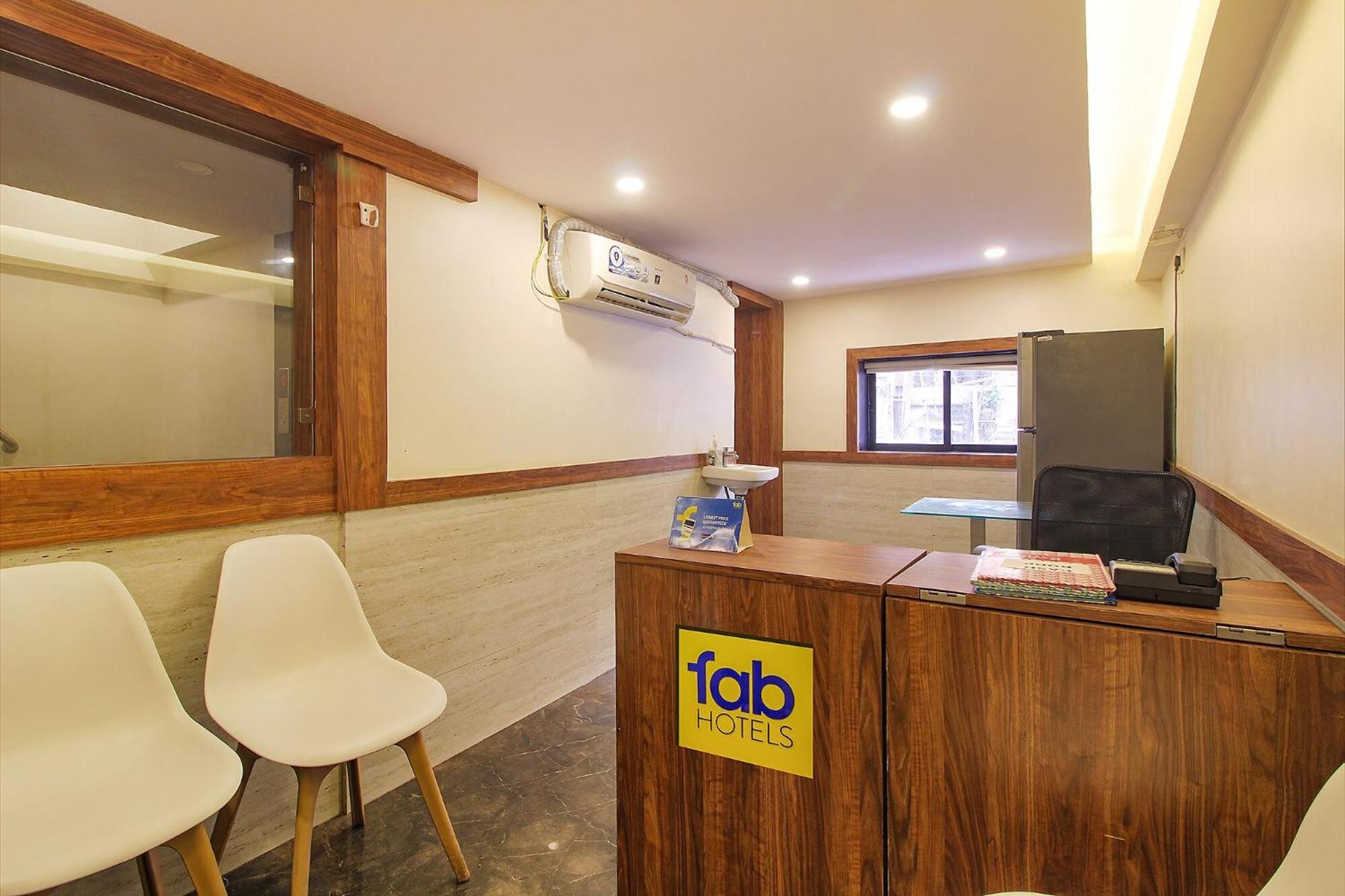 Fabhotel Peninsula - Nr Csmt Station Bombay Exterior foto